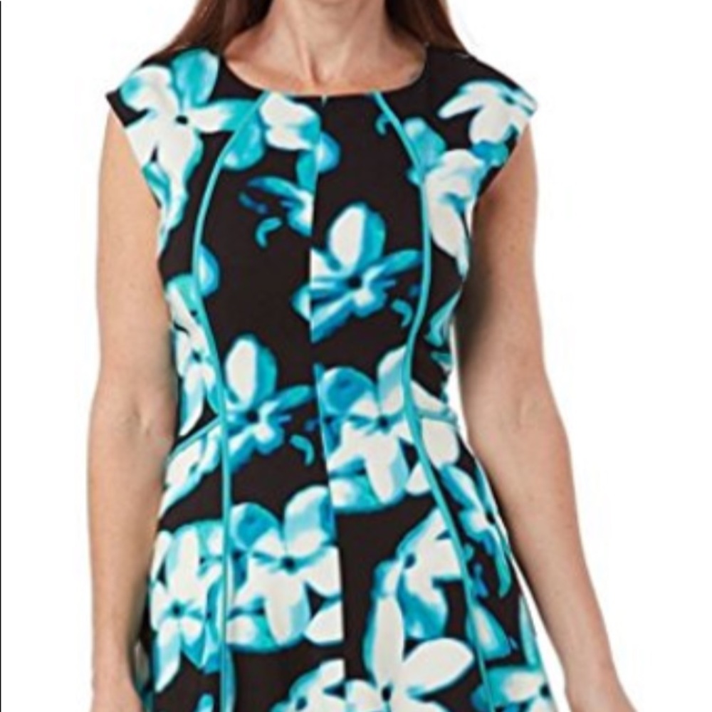 London Times Woman Dress, NWT, size 20, plus size